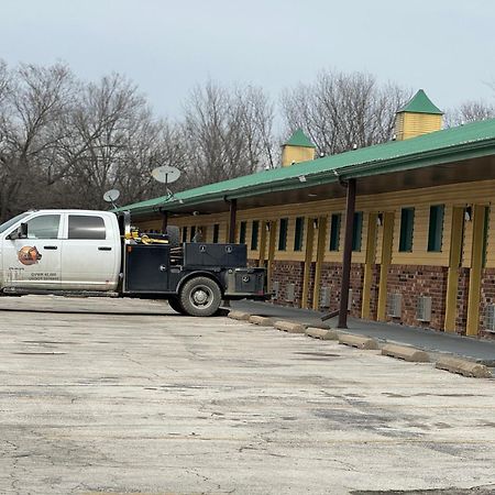 Kansas Inn Independence Екстериор снимка