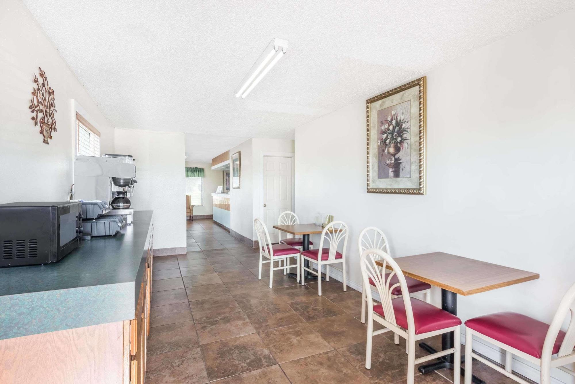 Kansas Inn Independence Екстериор снимка