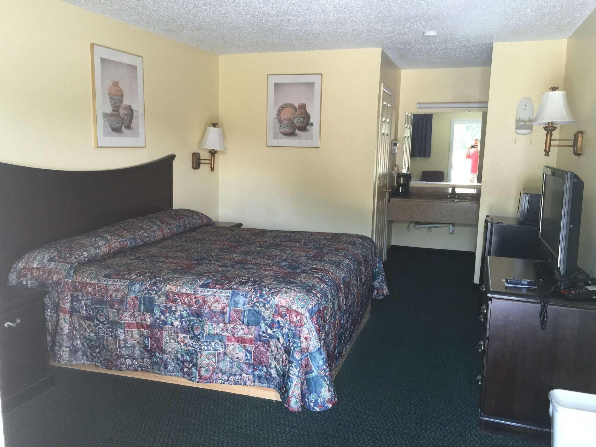 Kansas Inn Independence Екстериор снимка