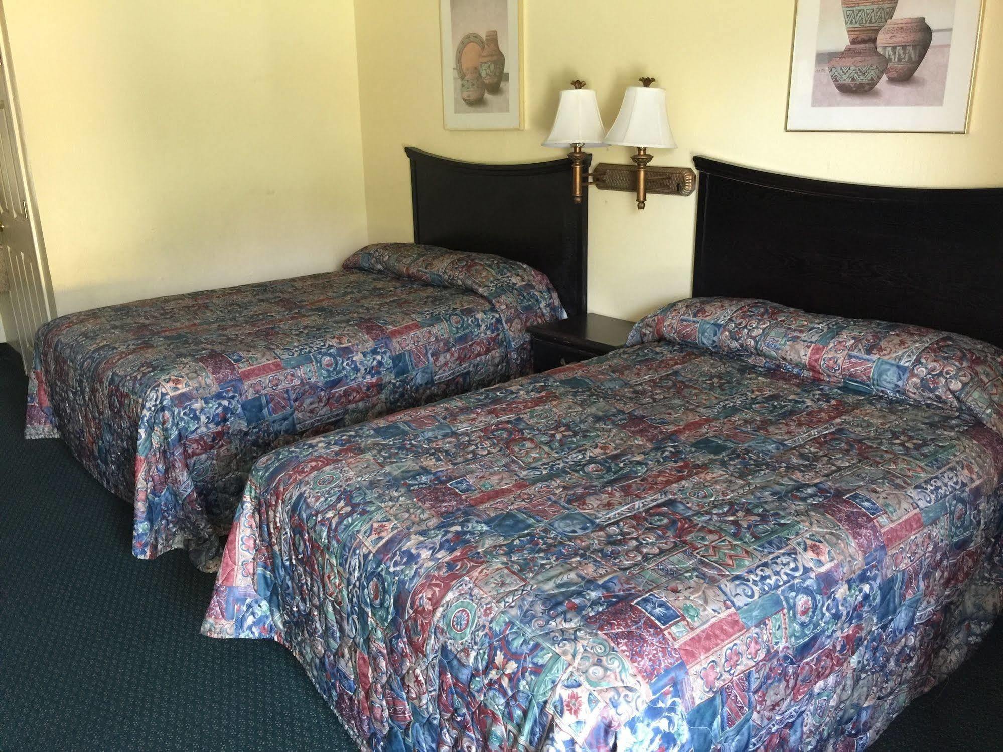 Kansas Inn Independence Екстериор снимка